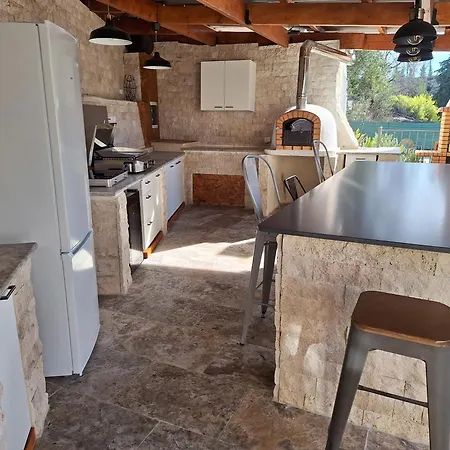 La Maison Du Moulin De Tartay Holiday home Avignon